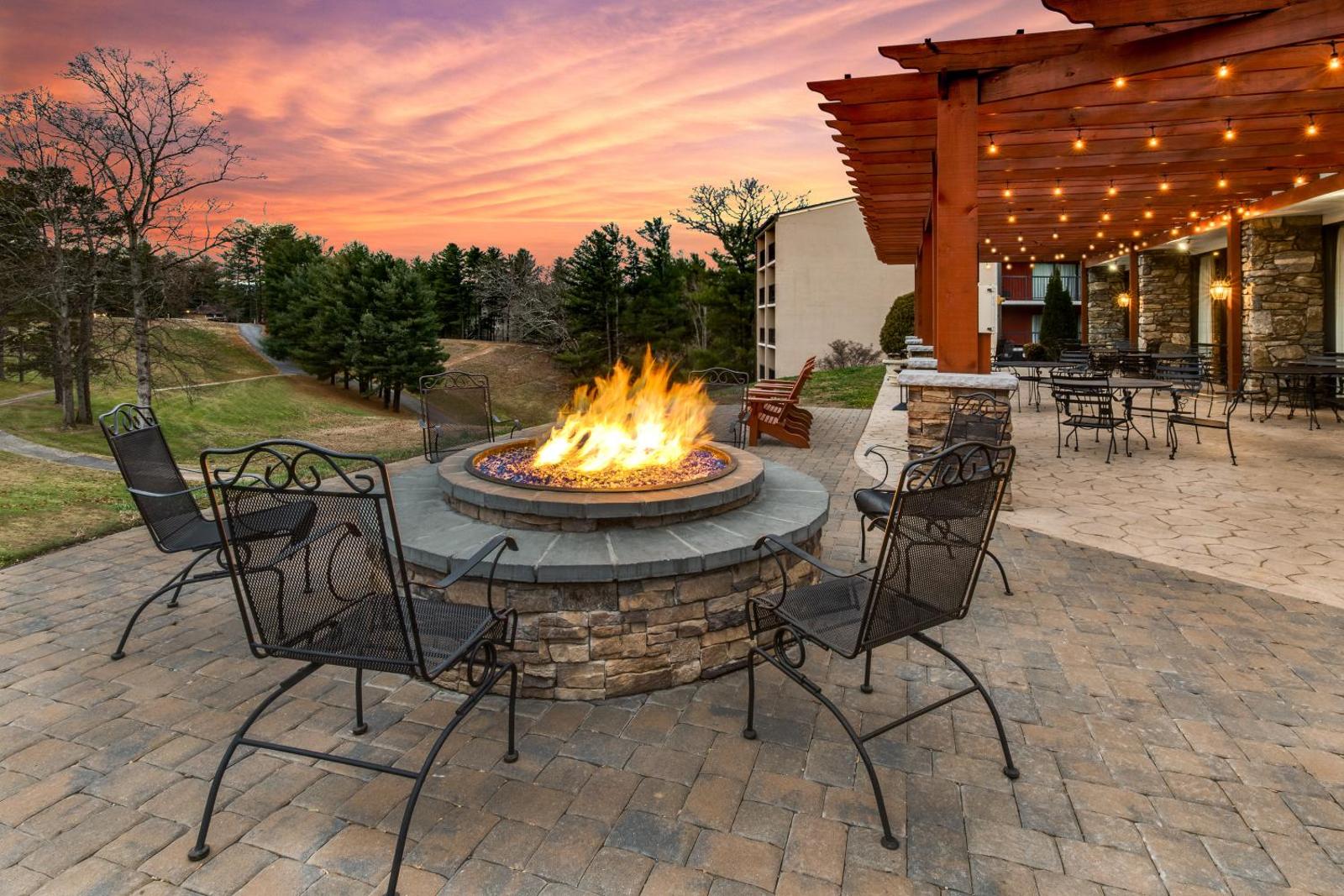 Crowne Plaza Resort Asheville by IHG